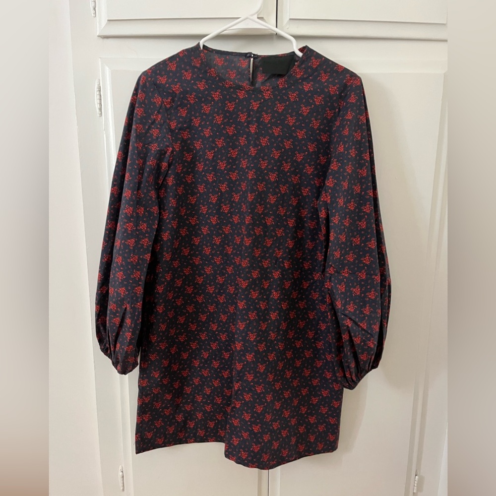 No. 6 Dress Red Pattern Balloons Sleeves With Pockets Size 2